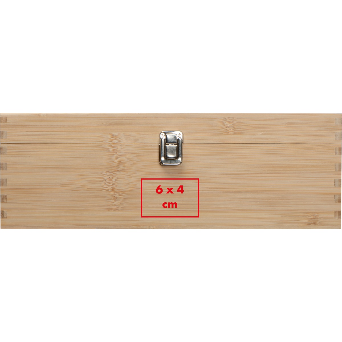 Auf dem Einband (6 x 4 cm)